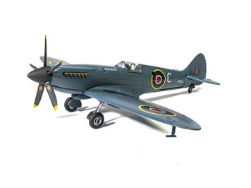 CORGI AA38708 Supermarine Spitfire PR.XIX G-RRGN PS853, Rolls Royce Heritage Hanger - 1:72