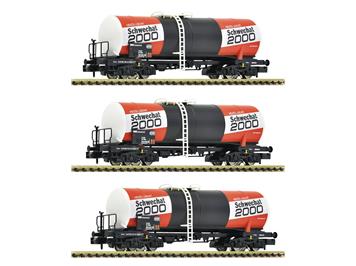 Fleischmann 6660073 3-tlg. Set: Kesselwagen, ÖBB, "Schwechat 2000" Heizöl - N (1:160)