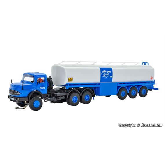 Viessmann 8034 MB Rundhauber 3-achs mit ARAL Tankauflieger - H0 (1:87)