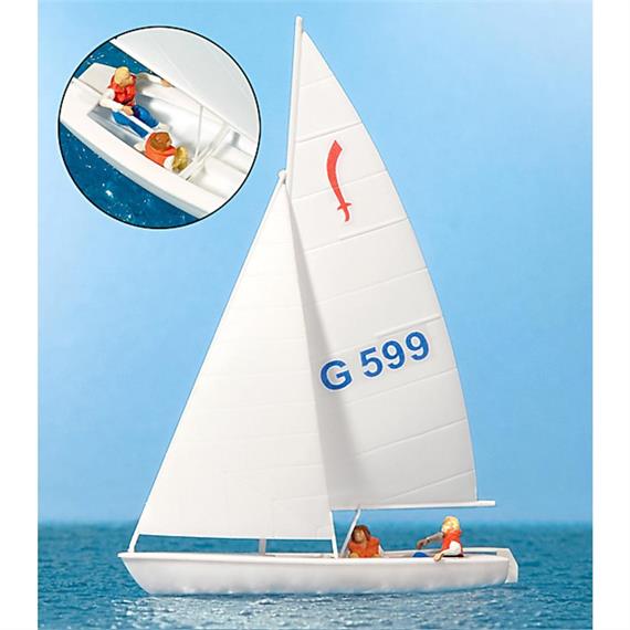 Preiser 10677 Segler mit Segelboot (2) - H0 (1:87)