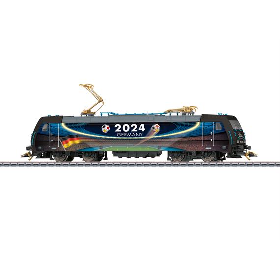 TRIX 25368 Ellok BR 185.2 "Germany EM 2024", DCC/mfx+/MM/Sound - H0 (1:87)