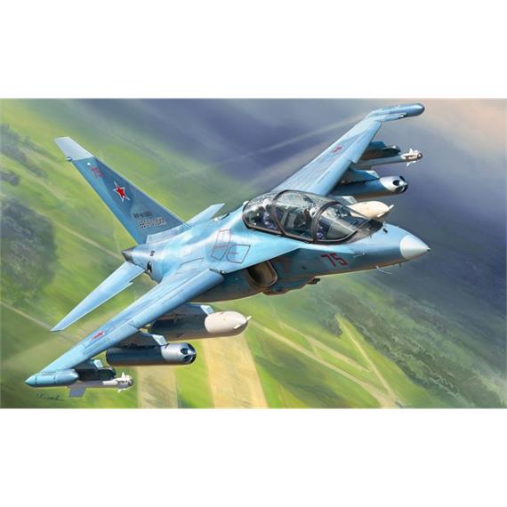 Zvezda 7307 YAK-130 · Maßstab 1:72