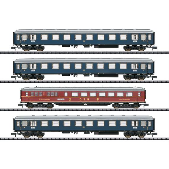 Minitrix 15132 Schnellzugwagen-Set "MERKUR"