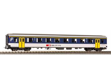 PIKO 96098 SBB Personenwagen EW I 1. Klasse 045-1 NPZ-Lackierung, Ep. V - H0 (1:87)