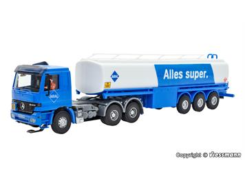 Viessmann 8033 MB ACTROS 3-achs Zugmaschine mit ARAL Tankauflieger - H0 (1:87)